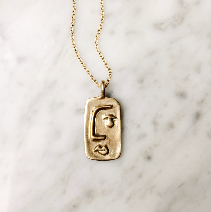 Image of La Femme Pendant