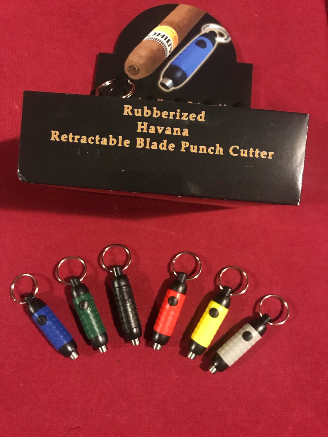 Image of Rubber Havana Retractable Punch Cutter