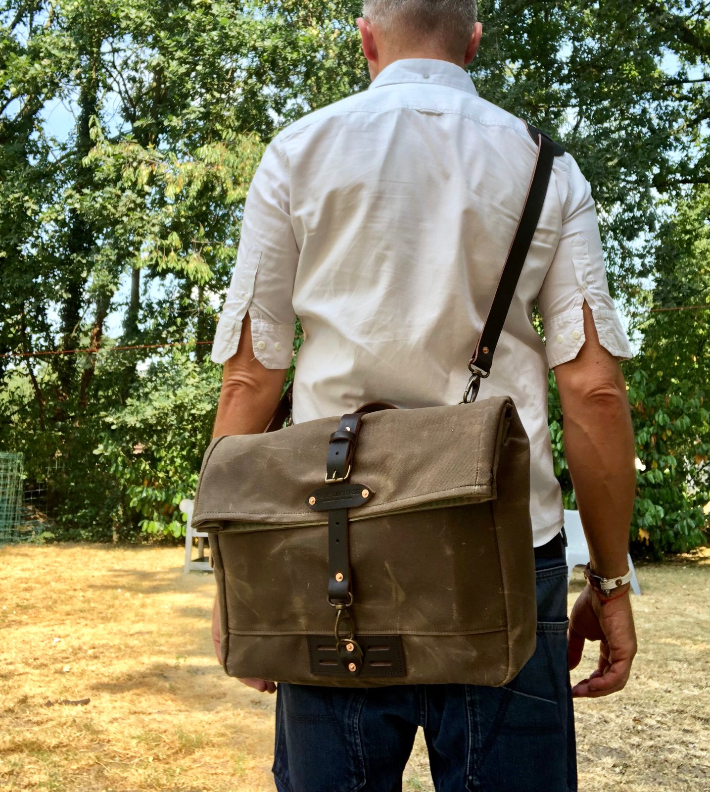 Image of Satchel in waxed canvas / Musette /  messenger bag in waxed canvas UNISEX