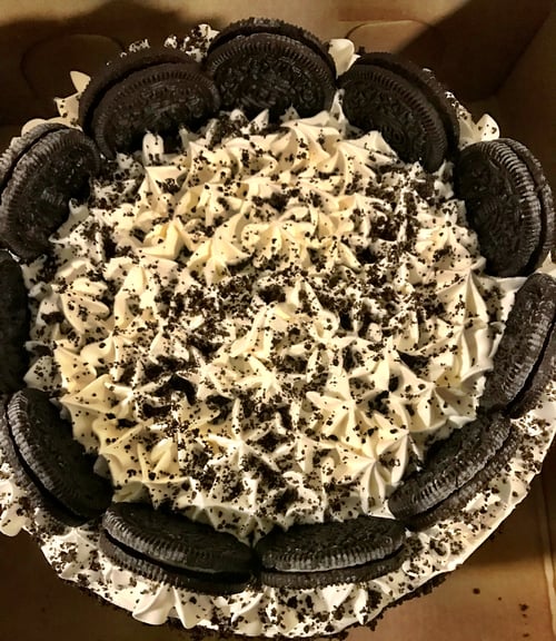 Image of Oreo Cookies N’ Cream Cake