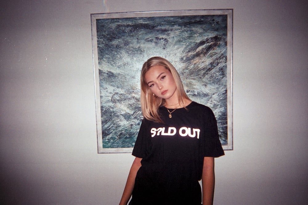 Image of S?LD OUT - LOGO TEE (BLACK)