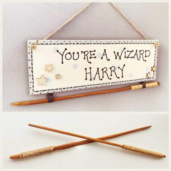 Image of Wizards bedroom door plaque & wand 