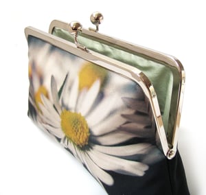 Image of White daisy clutch bag