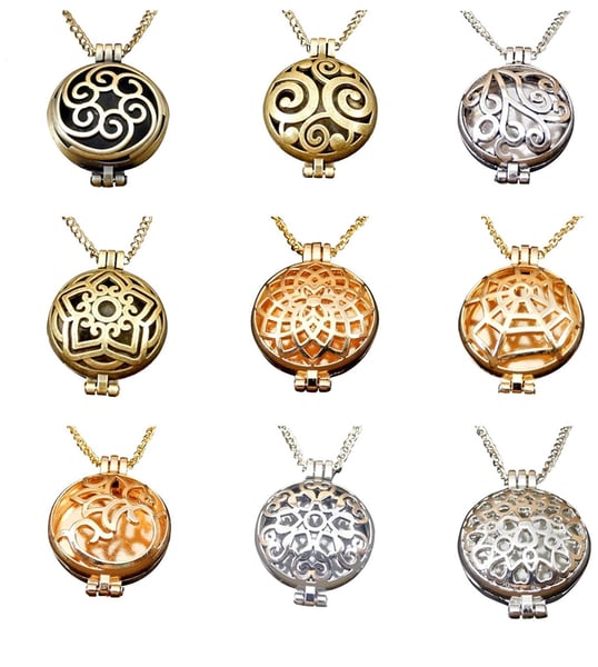 Image of Essential Oil Diffuser Locket Necklace