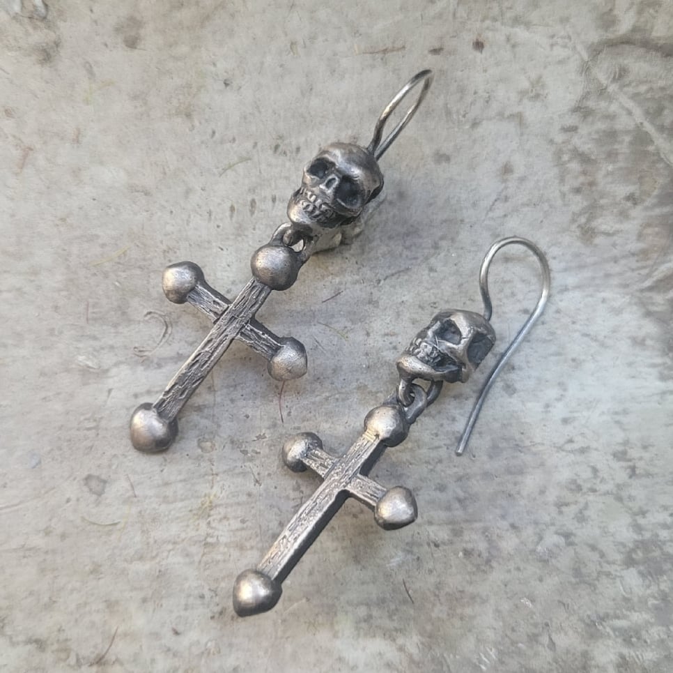 Image of Fate Earrings