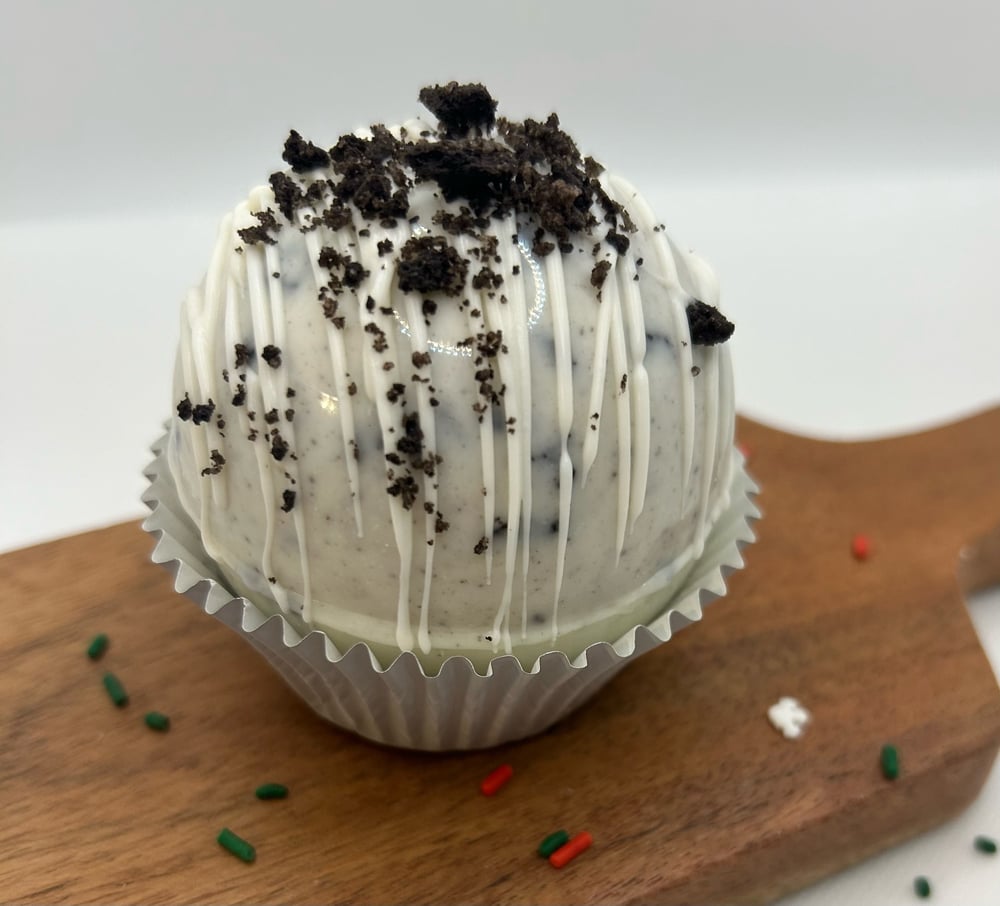 Image of Cookies & Cream Cocoa Bomb