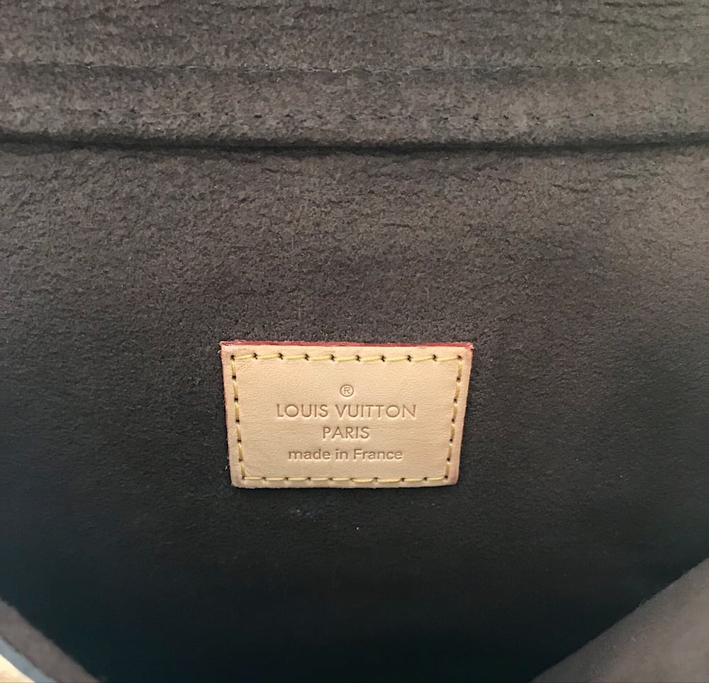 Image of Louis Vuitton Monogram Metis Hobo Bag 