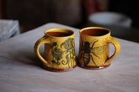 Image 2 of Honey bloom ceramic mug PRE ORDER