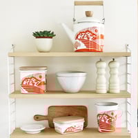 Image 2 of Moordale Enamelware Kettle