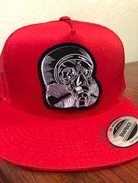 PAINTHUFFER RED SNAPBACK