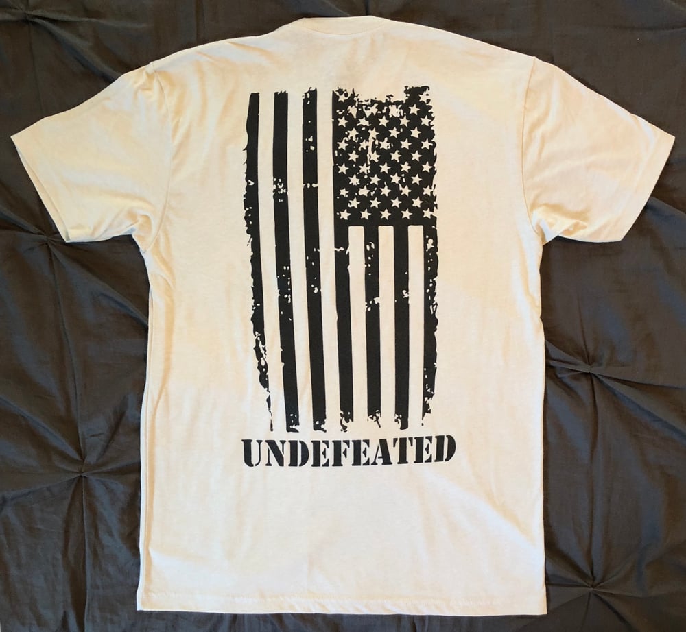 Image of "UNDEFEATED" CREW NECK - SAND