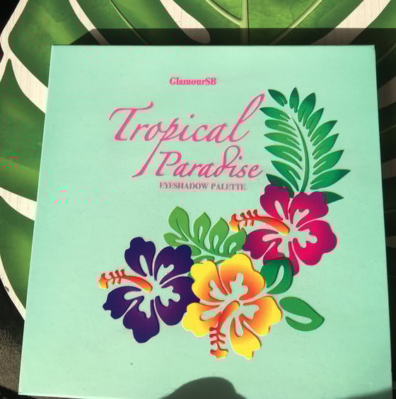 Image of  TROPICAL PARADISE EYESHADOW PALETTE