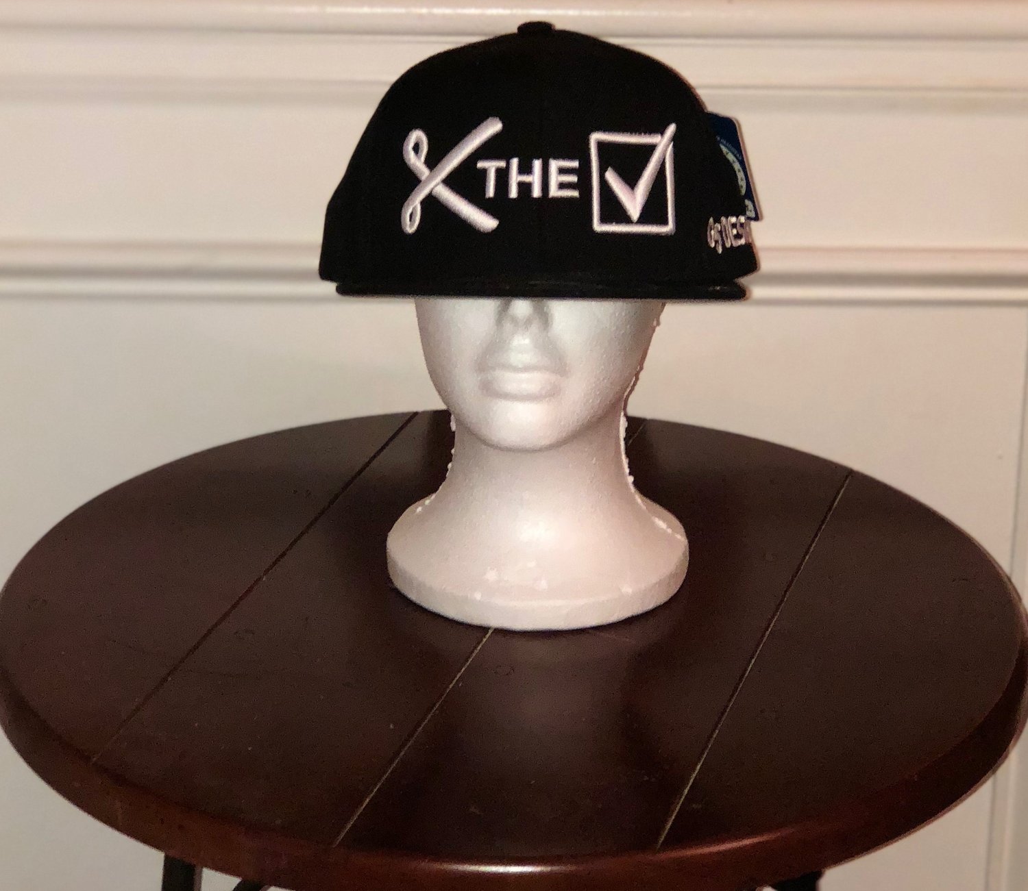 Image of G5 Design Co. Black and White Cut The Check Snapback Baseball Caps