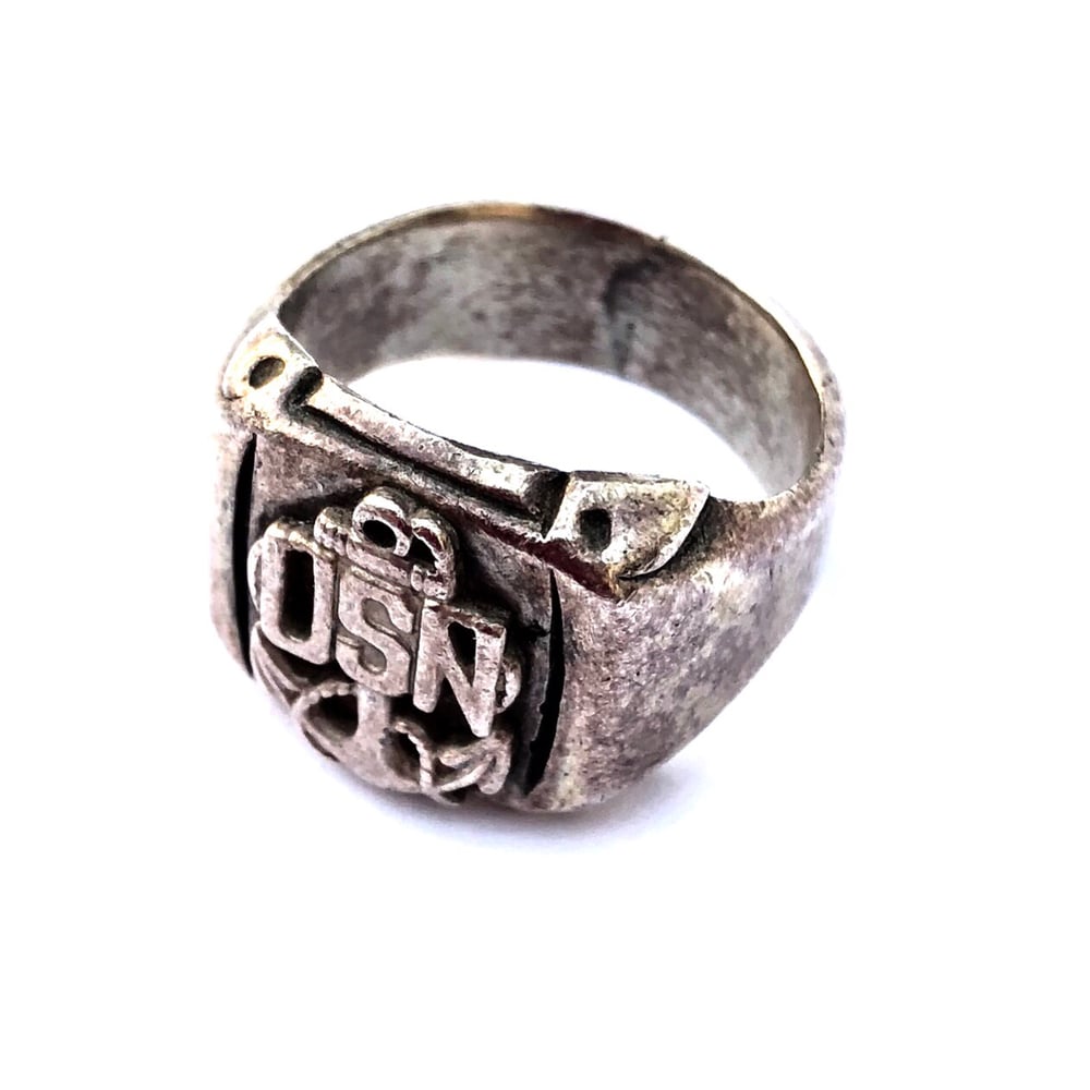 Image of WWII USN RING