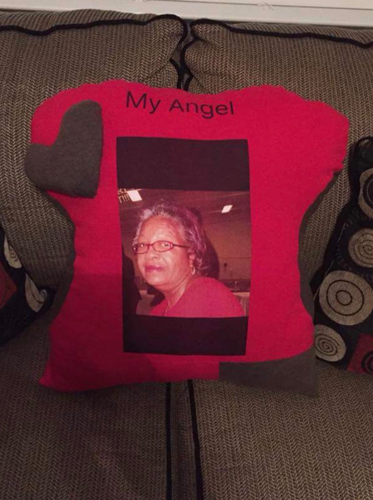 Image of Silhouette Pillow w/ heart attachment