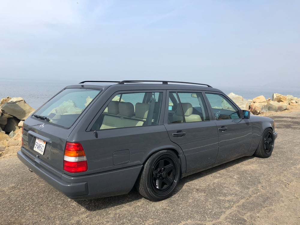 Image of 1994 Mercedes S124 Wagon