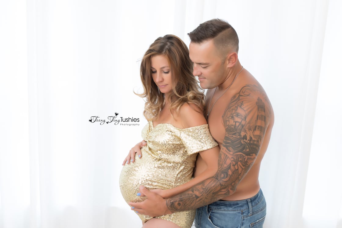 Image of MATERNITY- AQUA BEAUTY SESSIONS- $300 OFF