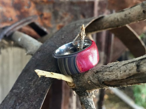 Image of Fordite / red resin ring