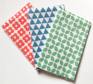 Image of Sustainable Mixed Pattern Ultra Absorbent Cloths - 12 cloths  (4Red + 4Blue + 4Green) 