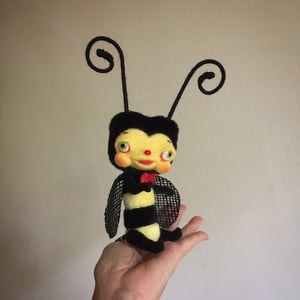 Image of Benny Bee 