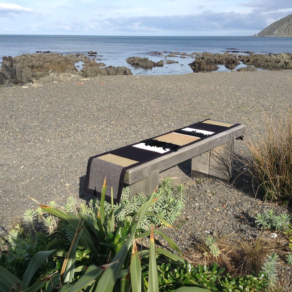 Image of Moondance runner-Long