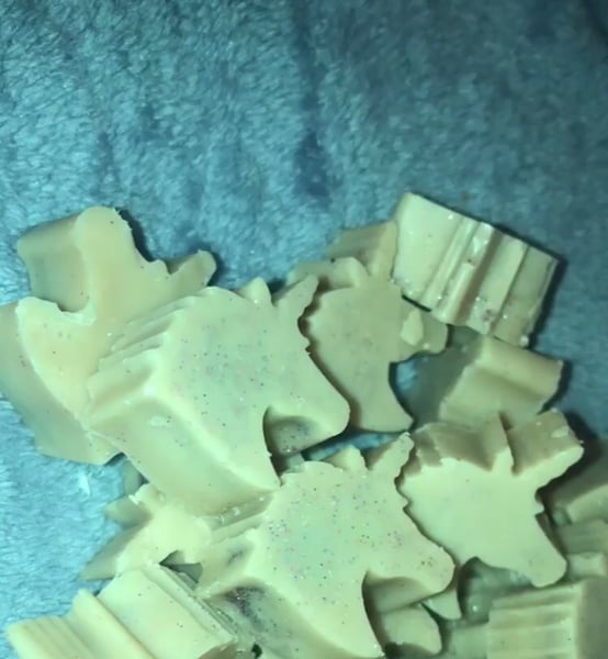 Image of Unicorn Confetti Candle Meltz