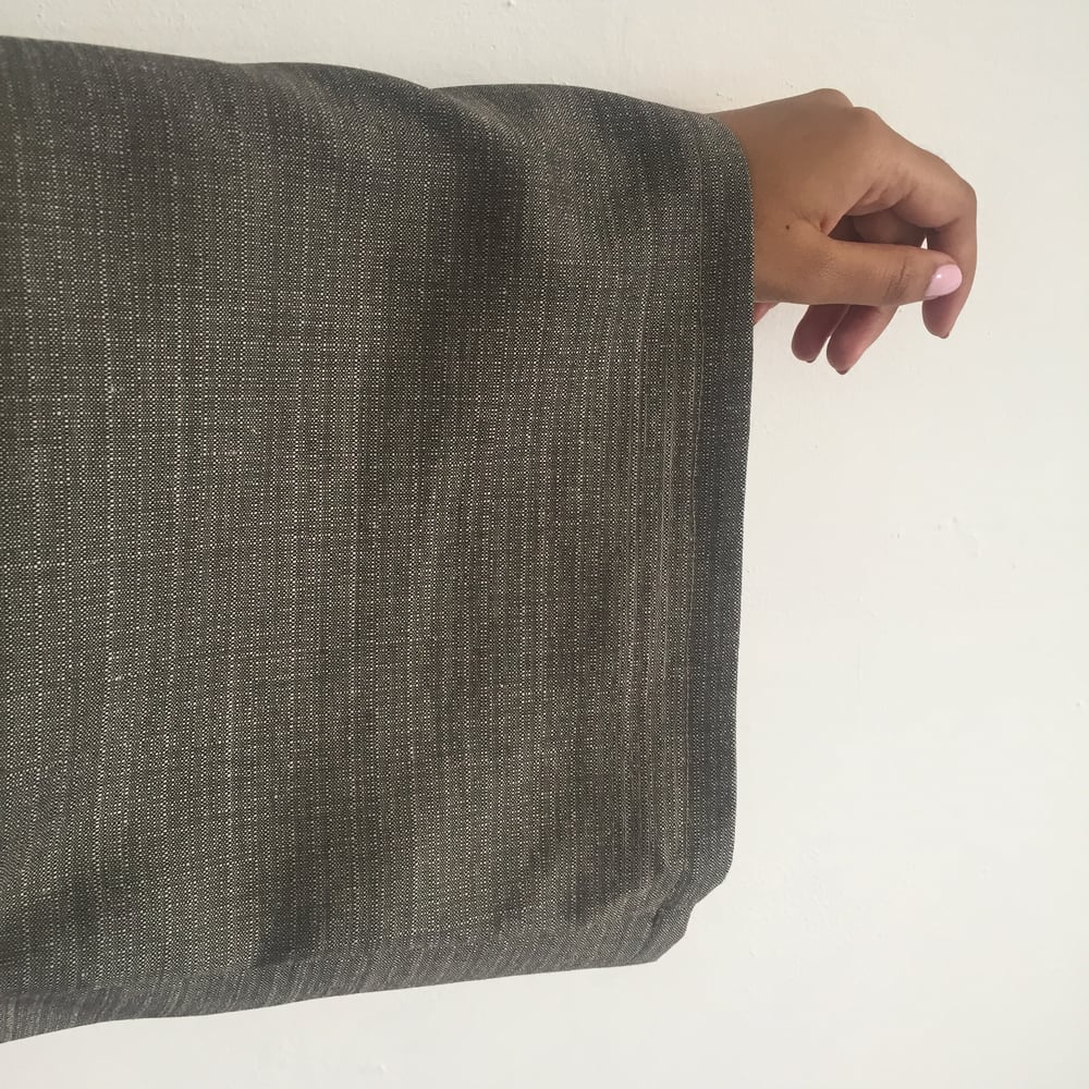 Image of HAAYA OPEN | Grained Taupe