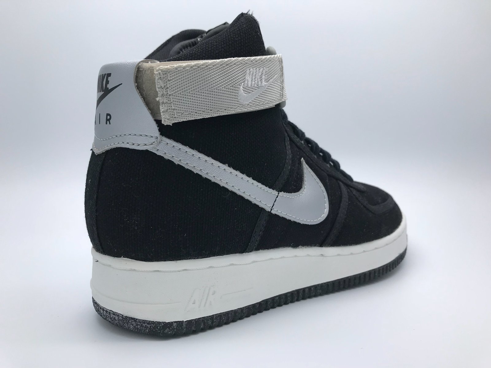 NIKE AIR FORCE 1 HIGH CVS SC “BLACK 