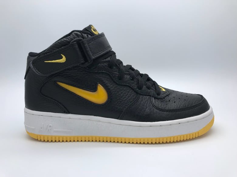 Image of NIKE AIR FORCE 1 MID SC “GOLDENROD JEWEL”