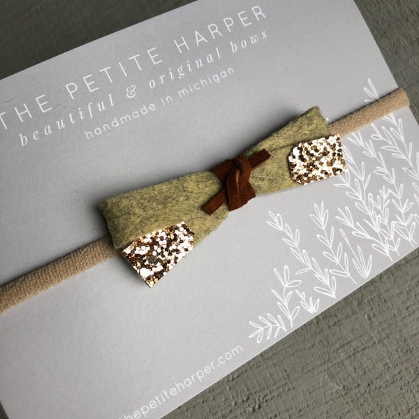 Image of Peppercorn + Rose Gold Glitter Bow RTS