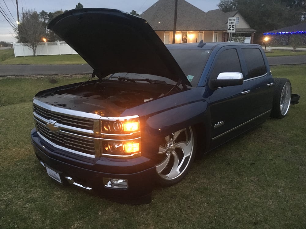 Image of Chevy 88'-18' Hood Strut kit (FREE SHIPPING only in US)
