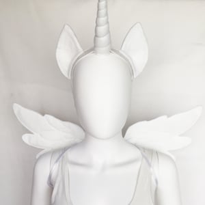 Image of Custom Winged Unicorn Set (20 colors)