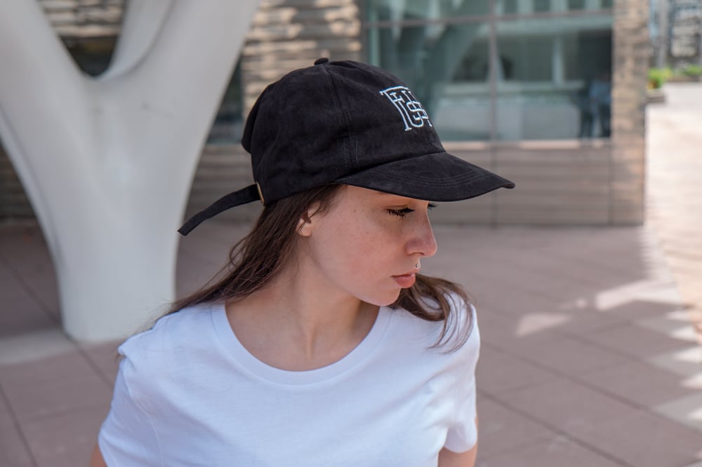 Image of Baseball cap - Plusieurs coloris disponibles - Pink Suede - Black - Light Grey - Velvet Blue