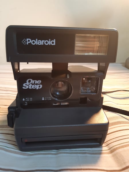 Image of Polaroid One Step 600 instant camera (Good working Condition)