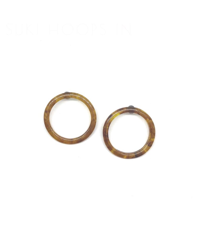Image of Suki Hoops in Amber