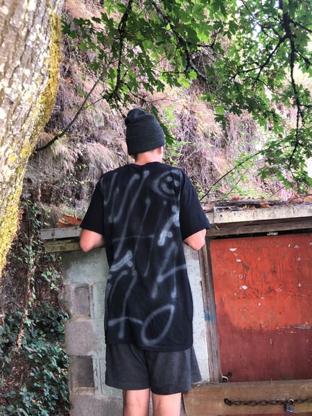 Image of Unthanto Spray Paint Tee Black (Large)