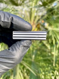 Image 11 of BRICK TIP UV glass