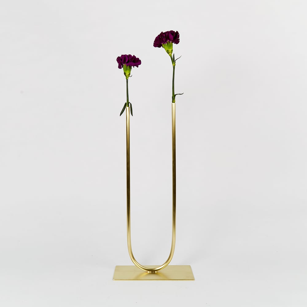 Image of Vase 00293 - Uneven U Vase