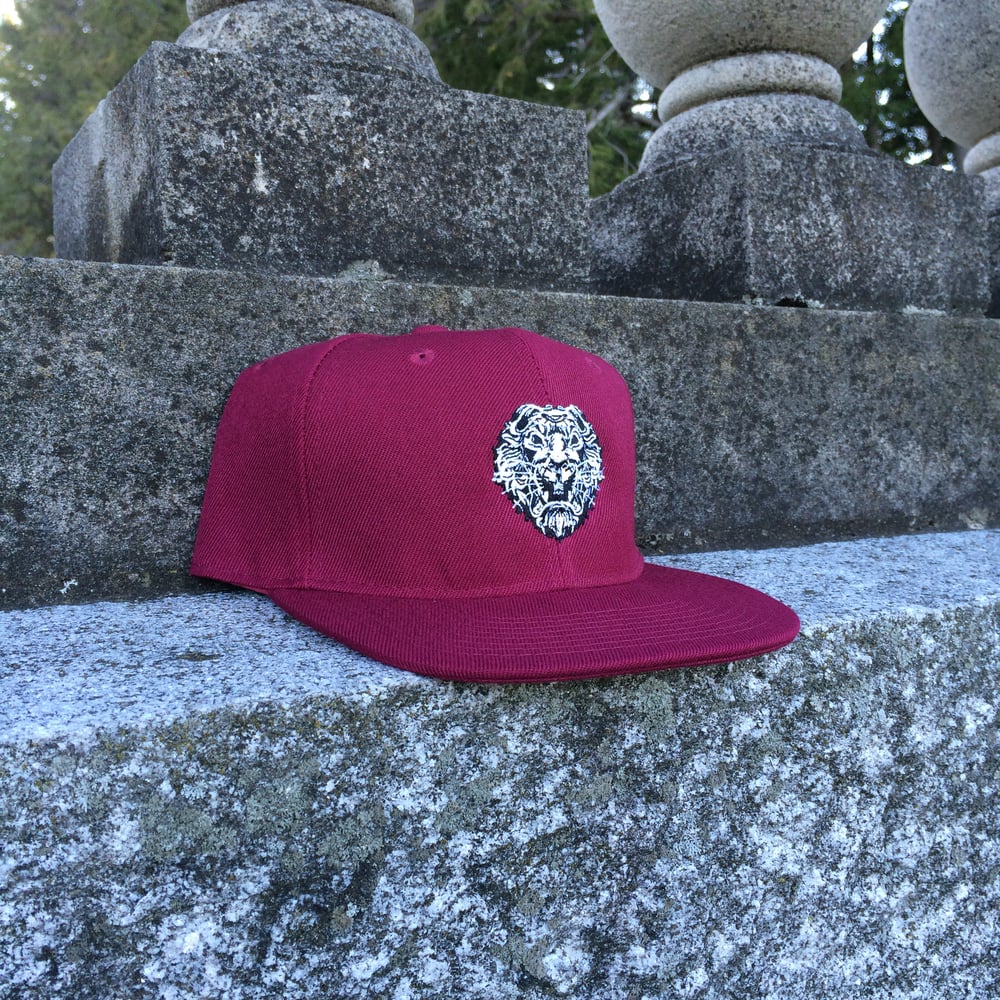 Image of Street Luxury® Krugare Maroon Cap