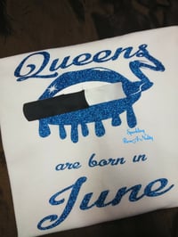 Image 4 of "Sparkling" Queens Are Born (Lips)-*2 Different Designs