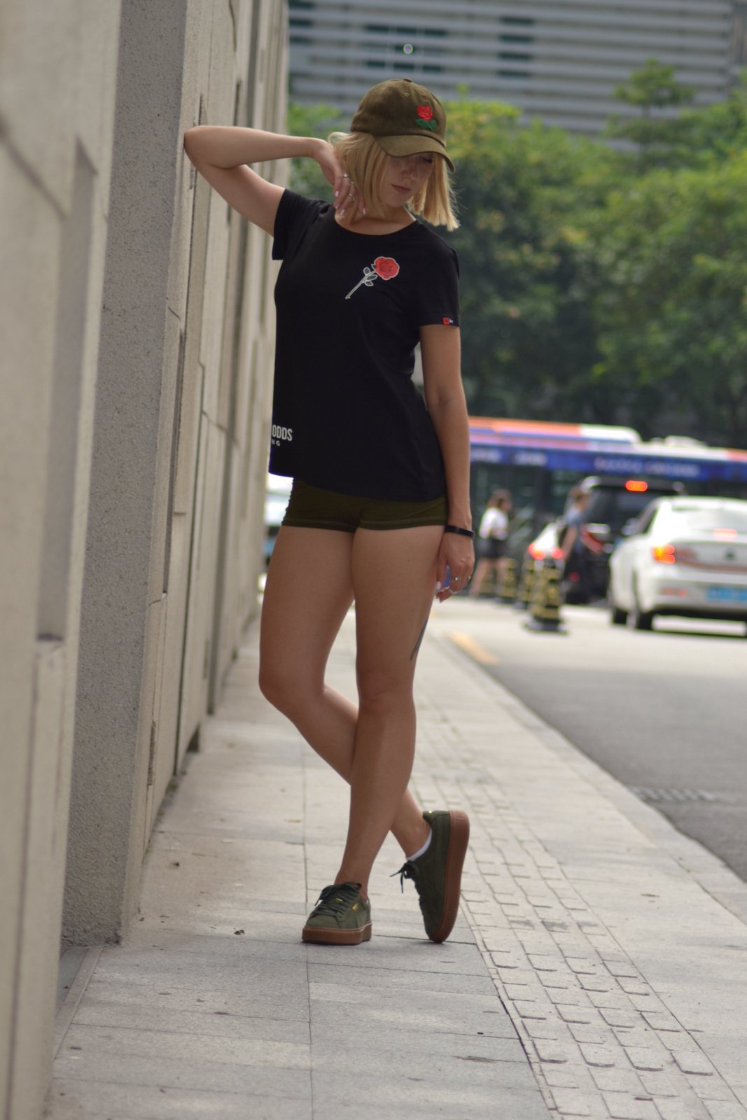 Image of Women's Rose Tee (Black)