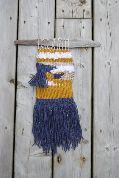 Image of Baby's first weaving - Hand Loom Weaving