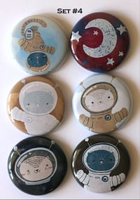 Image 3 of Space Cats Flair Buttons