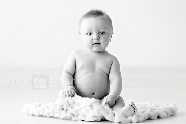 Image of Baby Mini Session    Clothing provided!