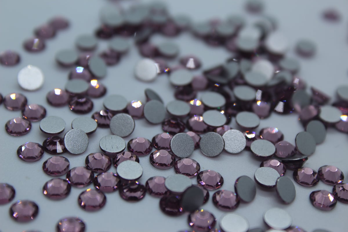 Lt. Amethyst | ENC Rhinestones
