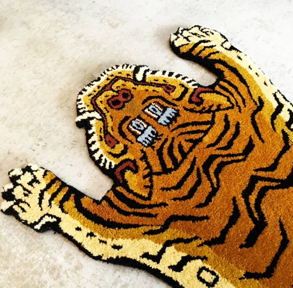 Image of Handcraft Tibetan Wool Tiger Rug A - 4 sizes