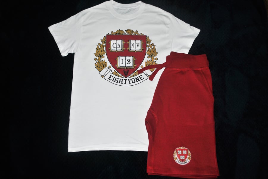 Image of Collegiate set