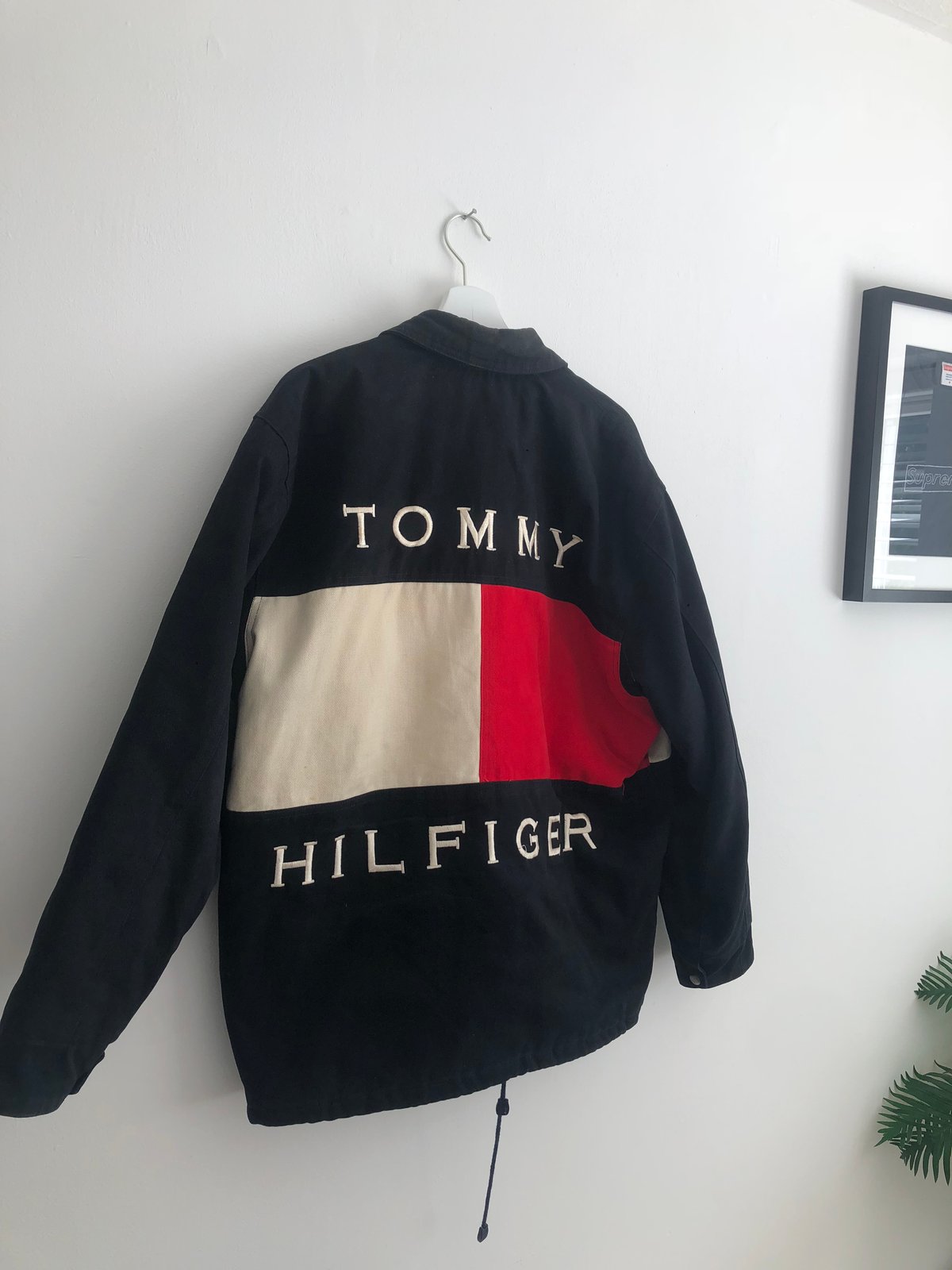 vintage tommy hilfiger bomber jacket