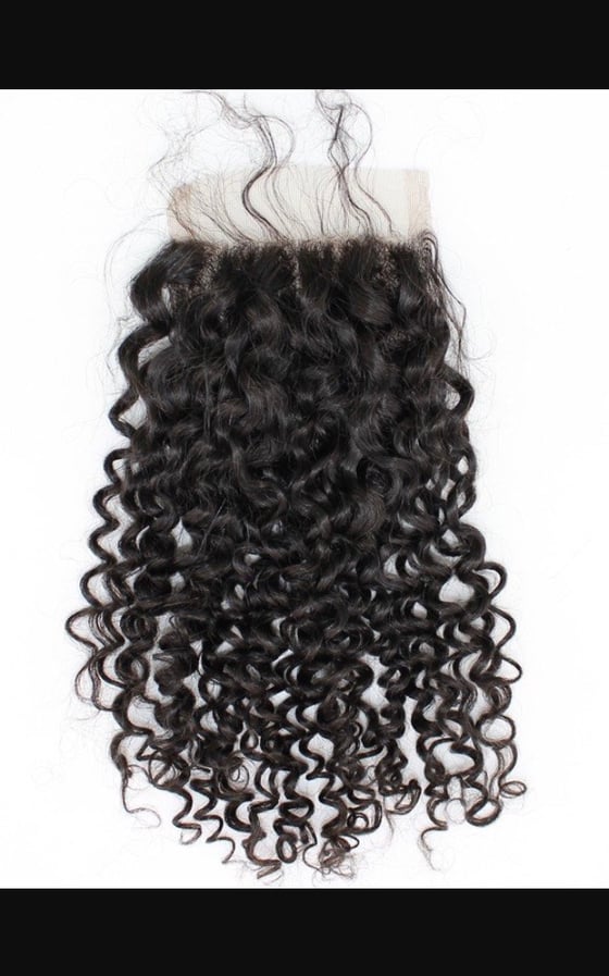 Image of Cuticle Italian Curly Lace Closure