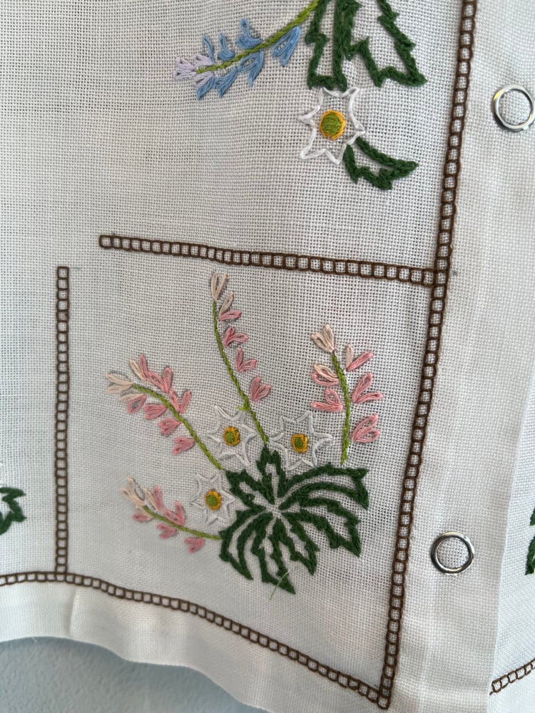 Image of Spring flower shirt (m/l)